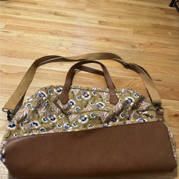 Universal thread duffle - Picture 4 of 4